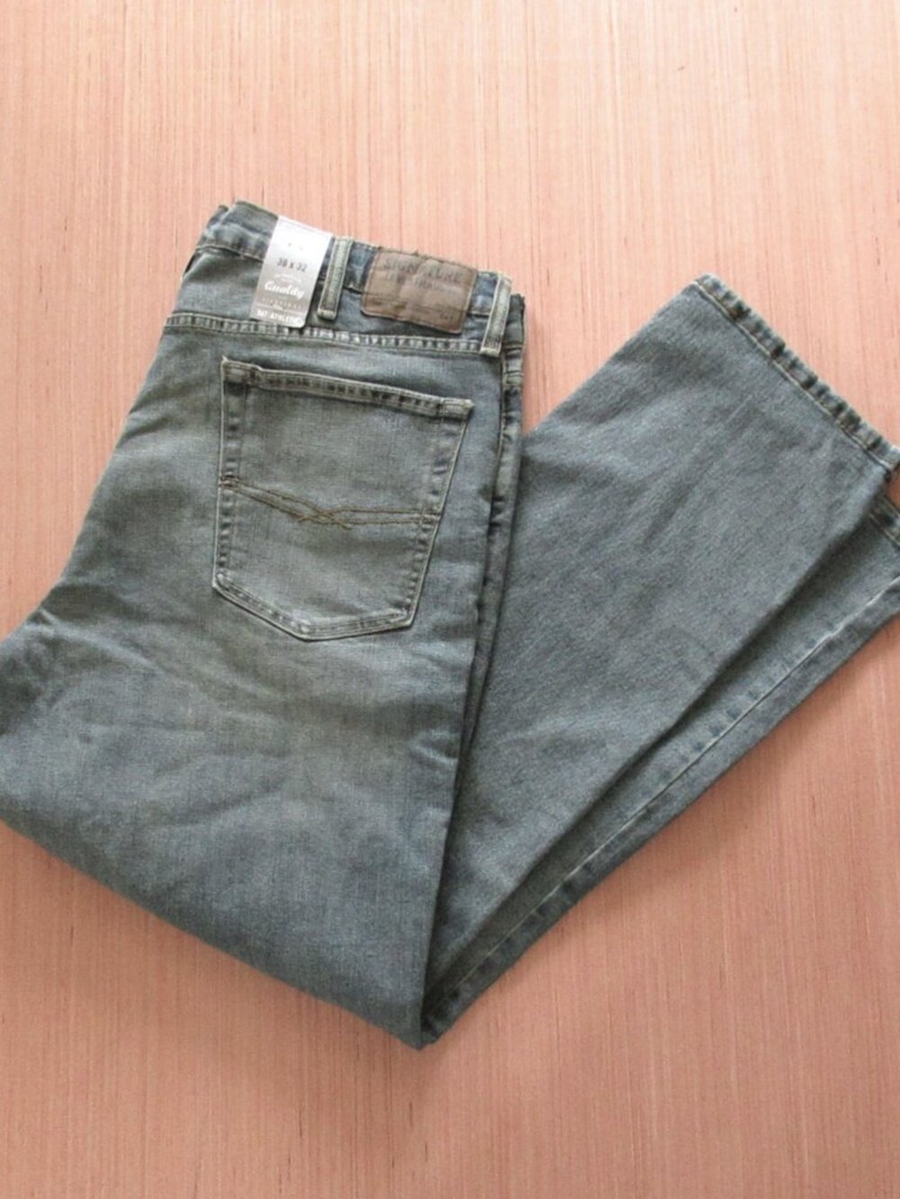 Signature Levi Strauss S67 Athletic Jeans 38x32